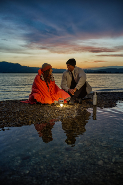 Audi Wende-Strickmütze, schwarz-grau