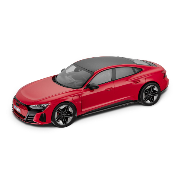 Audi RS e-tron GT, Tangorot, 1:18