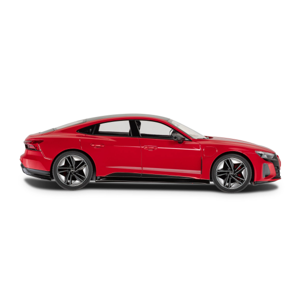 Audi RS e-tron GT, Tangorot, 1:18