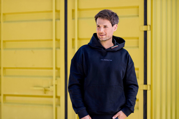 quattro pulse Hoodie, Unisex, schwarz